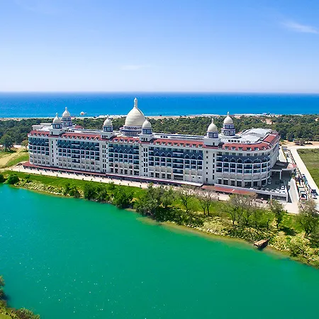 Diamond Premium & - Ultra Hotel 5*