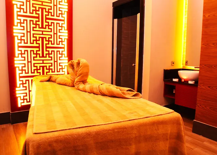 Diamond Premium & - Ultra Hotel