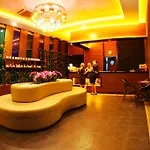 Diamond Premium & - Ultra Готель 5*