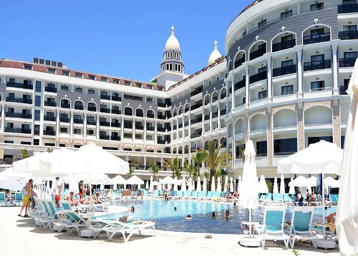 Hotel Diamond Premium & - Ultra 5*